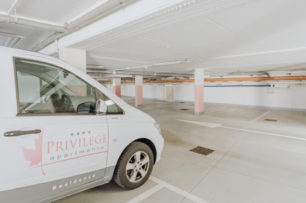 Privilege Apartments Vimercate Luaran gambar