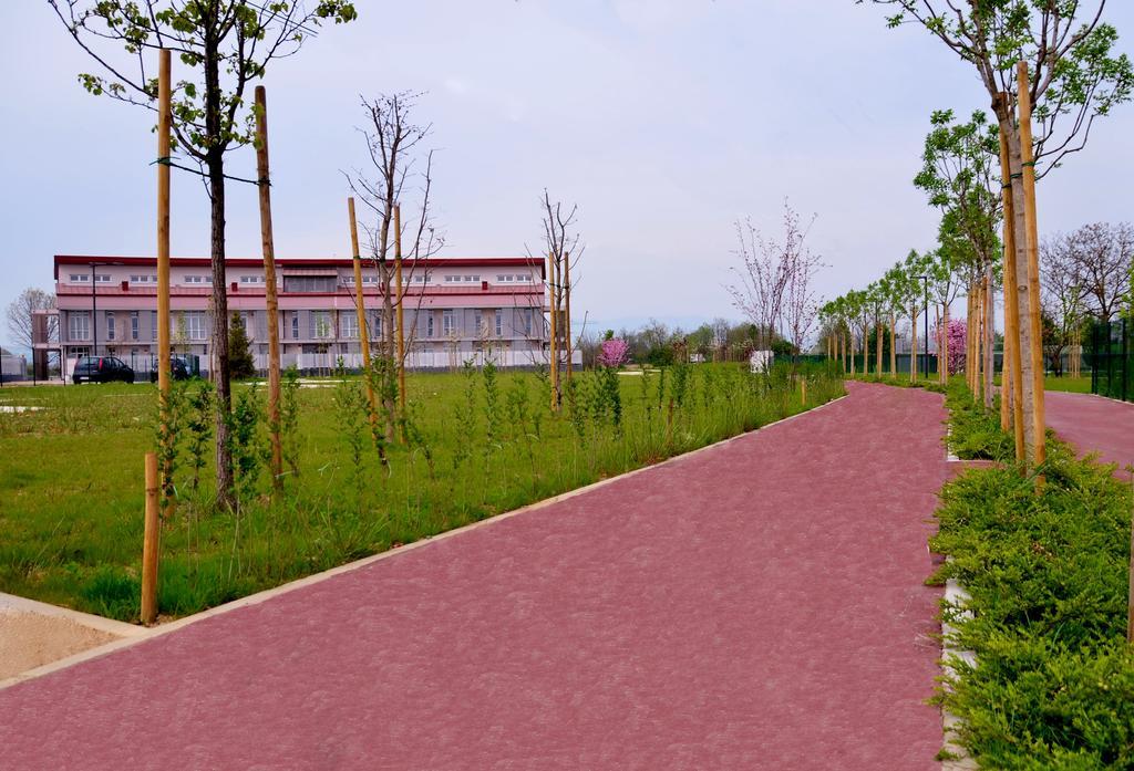 Privilege Apartments Vimercate Luaran gambar
