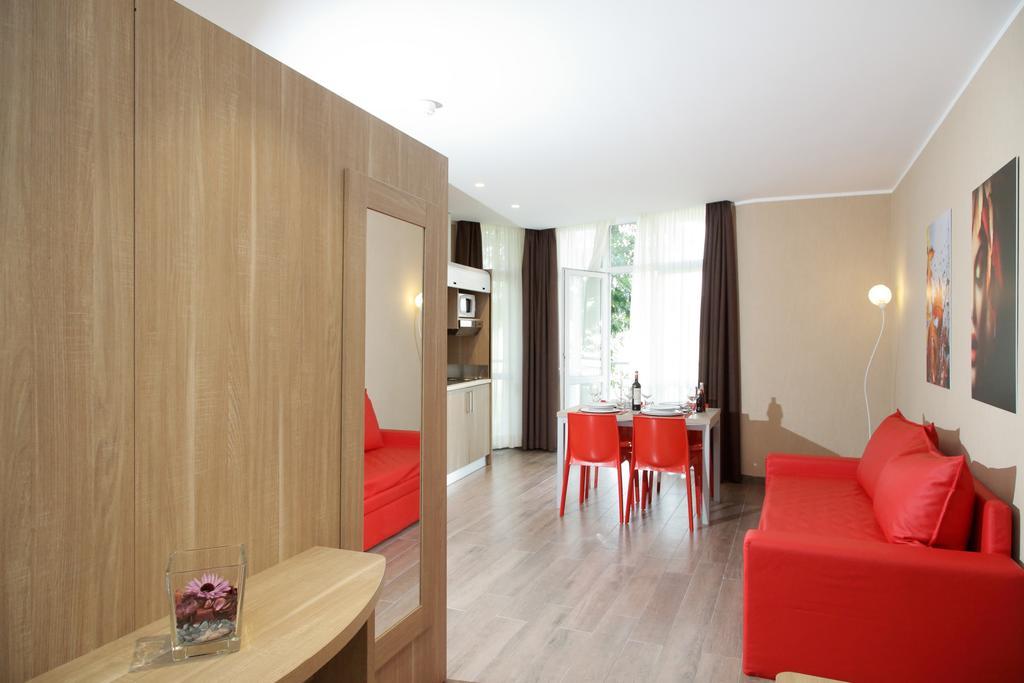 Privilege Apartments Vimercate Luaran gambar